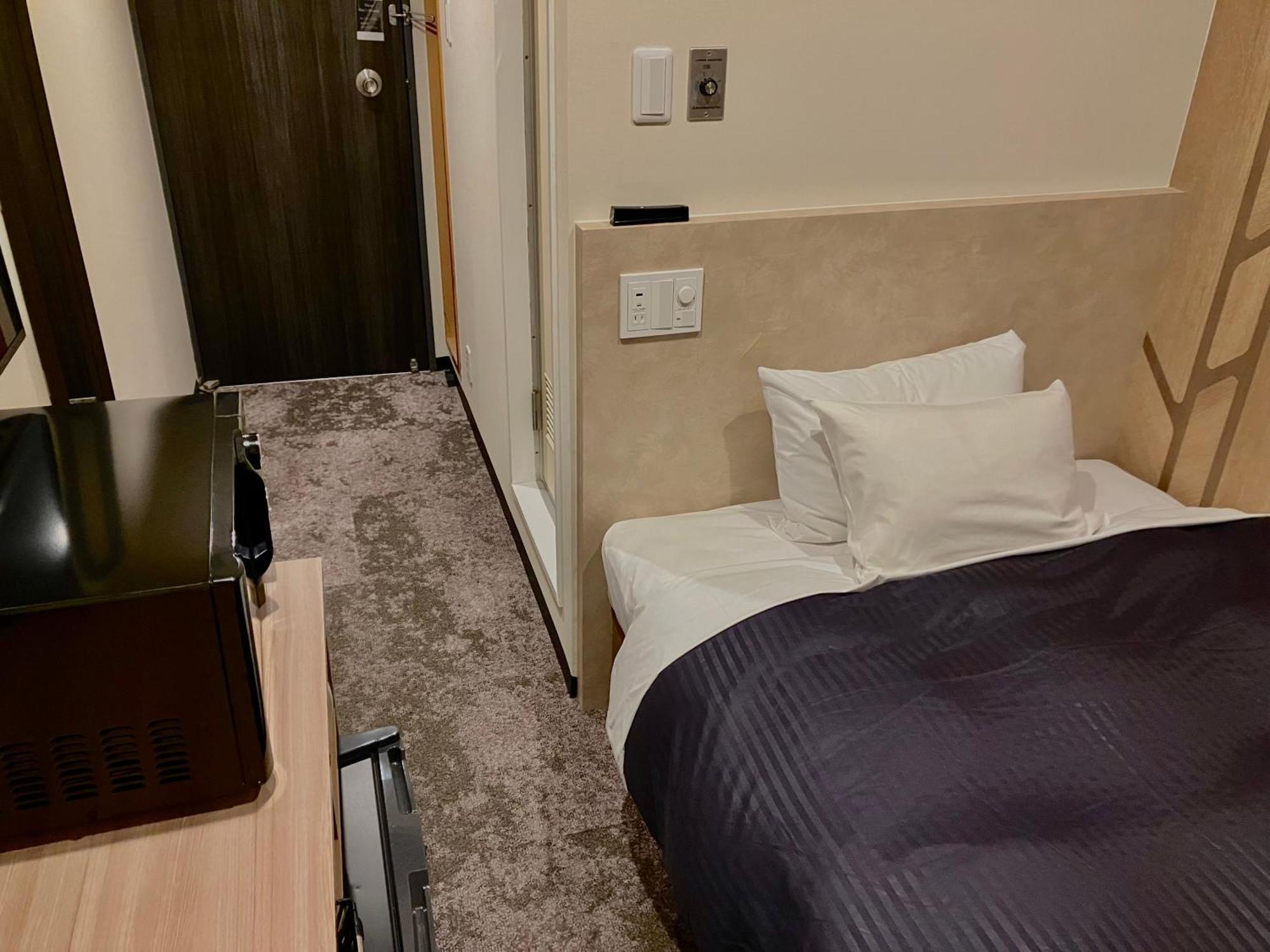Hotel Livemax Mihara Ekimae Exteriér fotografie